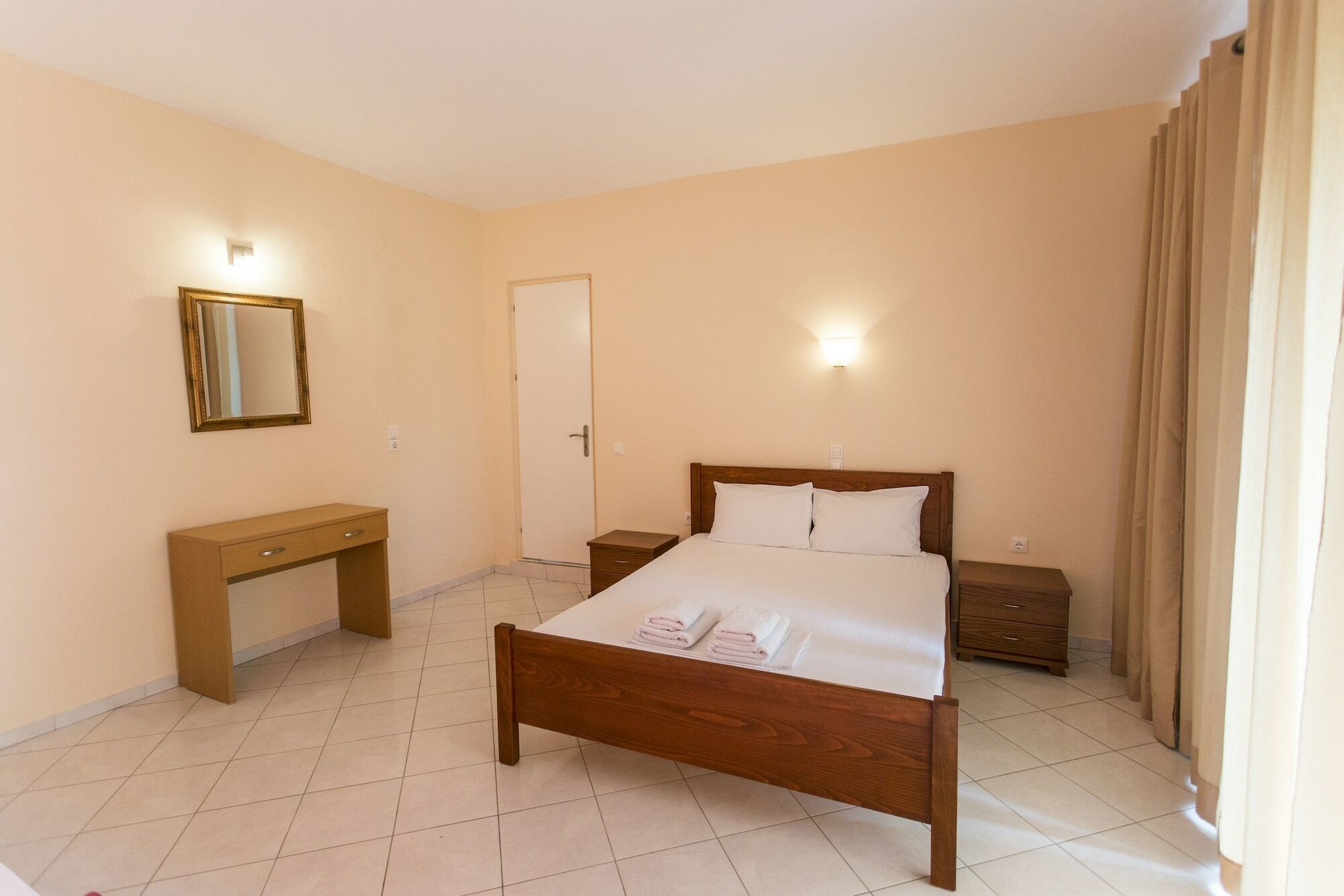 Narkissos Rooms Parga Exteriér fotografie